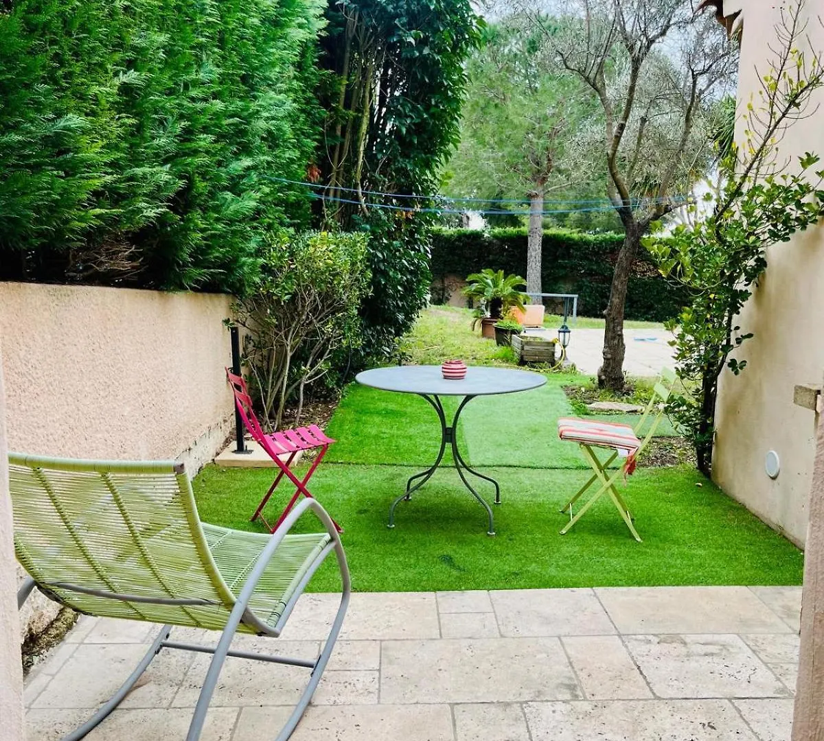 Caza Bodo Bed & Breakfast Sausset-les-Pins